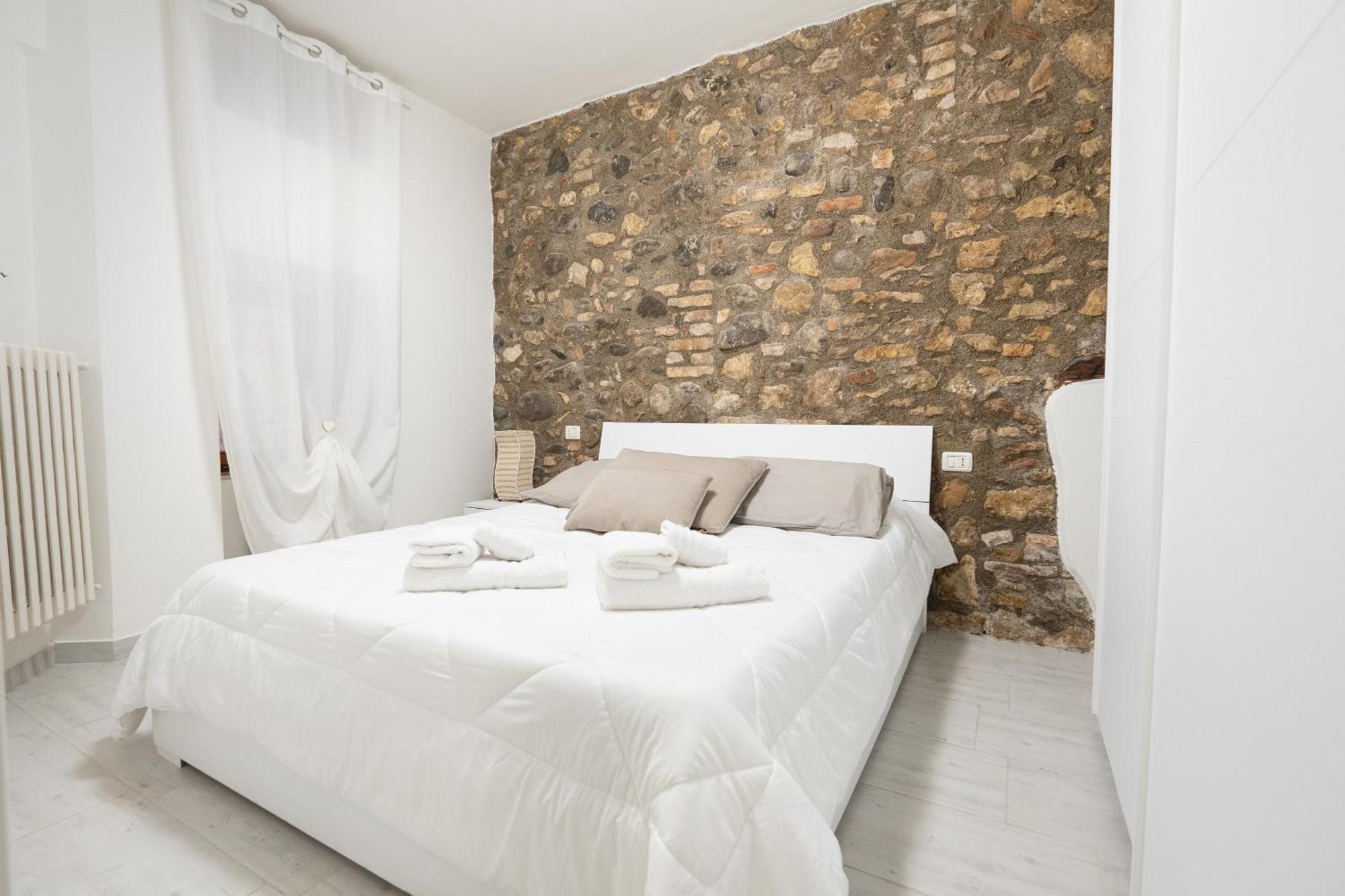 C-Apartment Lake Garda Salò Exteriér fotografie